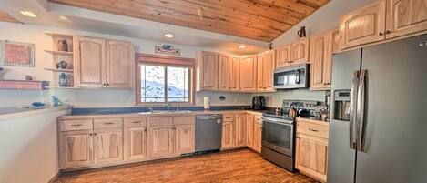 House (5 Bedrooms) | Bahagian dalam