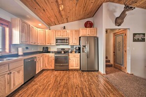 House (5 Bedrooms) | Interior - Peaceful Superior Home w/ Fire Pit & Mtn View (Superior)