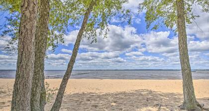 NEW Cute & Charming Cottage Near Castle Rock Lake!