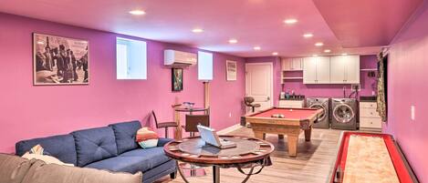 Villa (4 Bedrooms) | Front of property