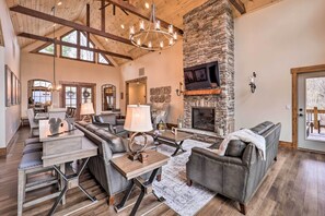 House (4 Bedrooms) | Interior - Mountainside Family Retreat w/ Deck in Banner Elk! (Banner Elk)