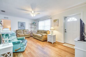 Rumah (2 Bedrooms) | Interior