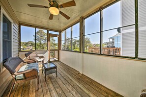 House (3 Bedrooms) | Interior - Private Boat Dock: Fun OBX Family Getaway w/ Deck (Kill Devil Hills)