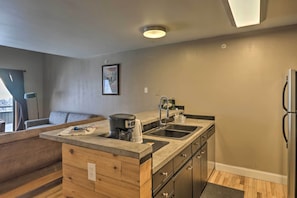 Interior - Whitefish Mountain Ski-in/out Condo w/ Views! (Whitefish)
