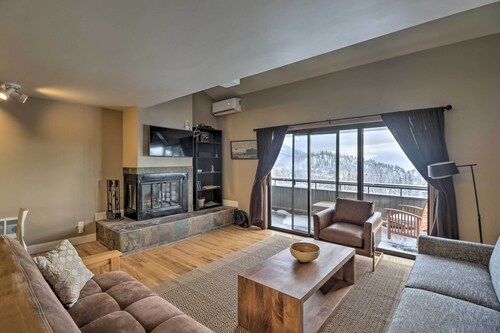Whitefish Mountain Ski-in/out Condo w/ Views!