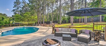 Peaceful Southern Pines Home w/ Pool + Yard!