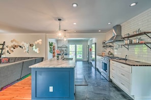 House (4 Bedrooms) | Interior - Peaceful Southern Pines Home w/ Pool + Yard! (Southern Pines)