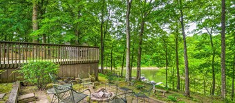 Barren River Lake Home w/ Boat Dock + Grill!