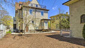 Apartment (1 Bedroom) | Interior