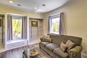 Apartment (1 Bedroom) | Interior