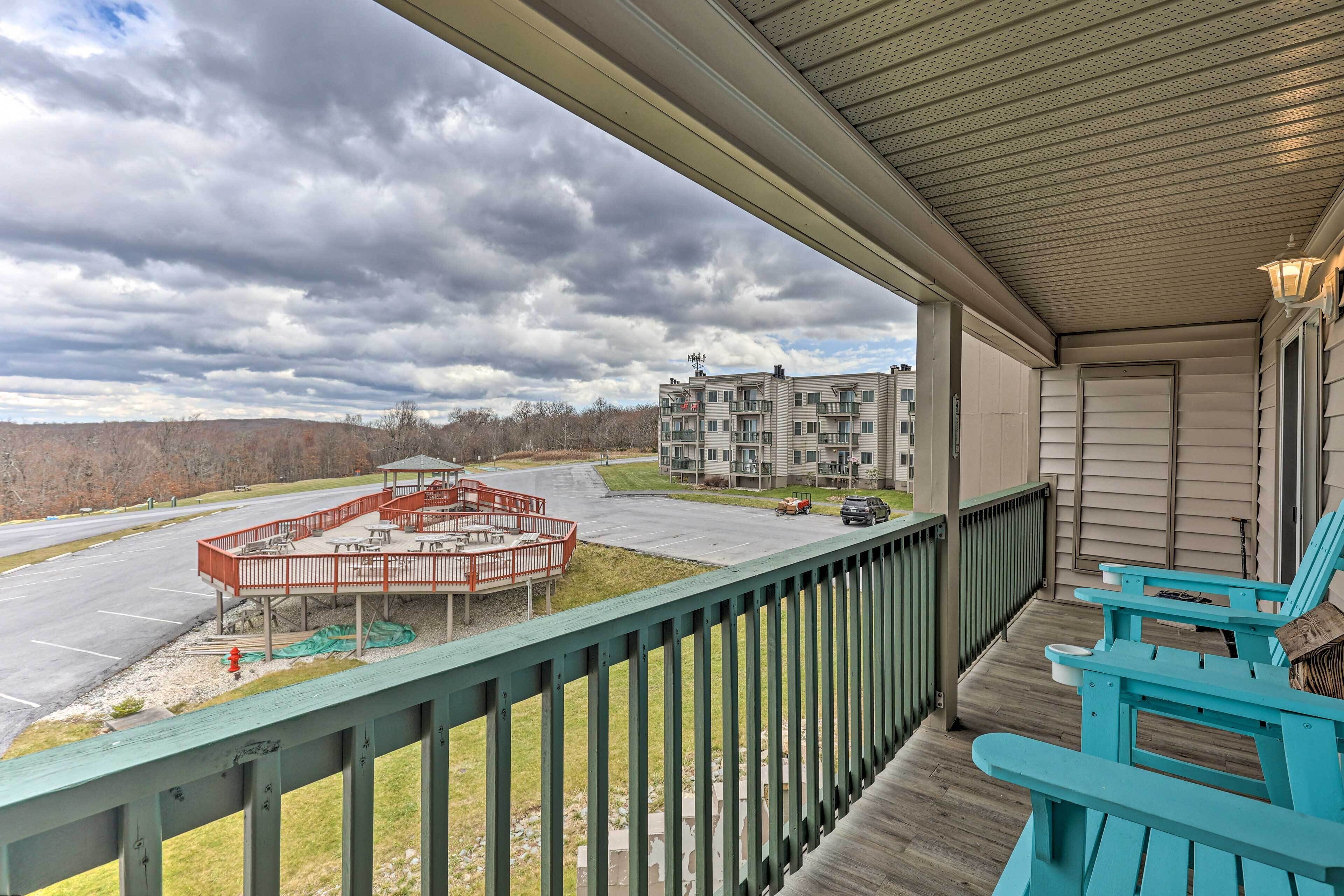 Beech Mountain Condo w/ Resort Perks & Views!