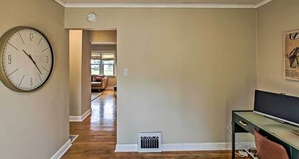 Ideal Green Bay Home < 3 Mi to Lambeau Field!
