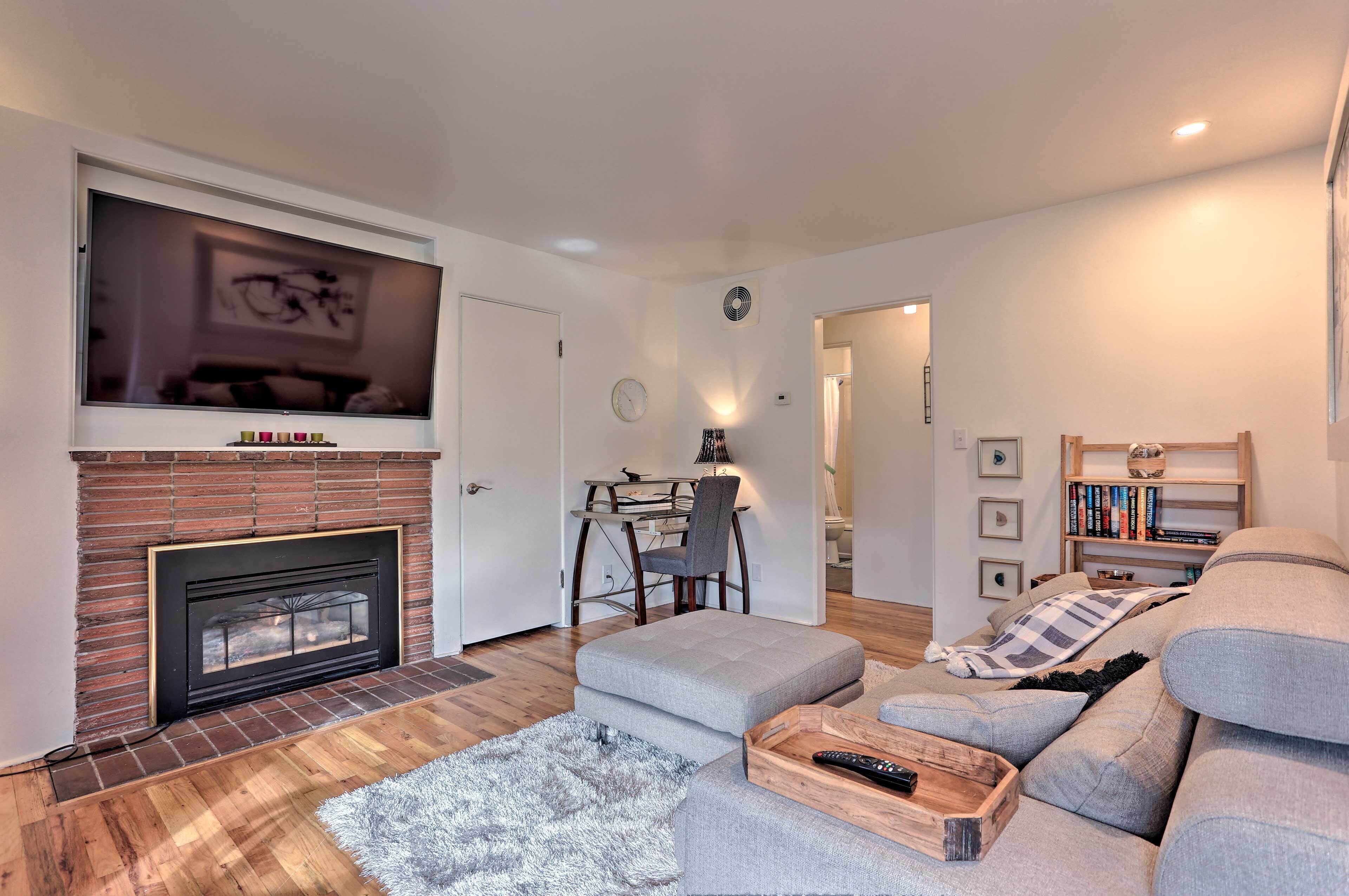 Couples Getaway in North End Boise - Walk to Dtwn