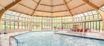 波科諾 溫馨駱駝背山度假屋，附山景