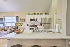 Apartment (3 Bedrooms) | Interior - 'the Ridge' Branson Condo w/ Pools + Golf Course! (Branson)