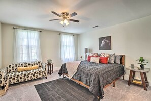 House (4 Bedrooms) | Interior - Stylish Birmingham Getaway w/ Patio & Yard! (Birmingham)