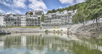 2 Pools! Group-friendly Unit on Lake of the Ozarks