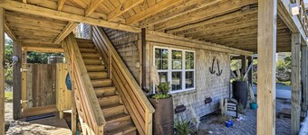Lovely Avon Home: Walk to Bay & Boat Launch!