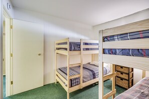 ์ํํธ (3 Bedrooms) | ๋ด๋ถ