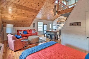 Apartment (0 Bedroom) | Interior