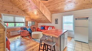 Apartment (0 Bedroom) | Interior