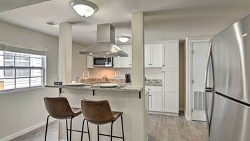 House (1 Bedroom) | Interior