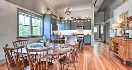 'the Ruebling House': Bright, Modern, & Renovated!