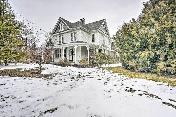 House (3 Bedrooms) | Front of property