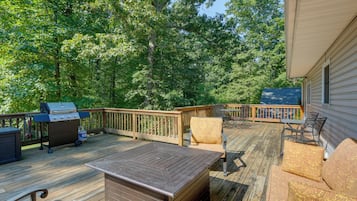 House (3 Bedrooms) | Front of property