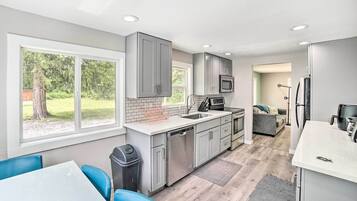 Hus (3 Bedrooms) | Innvendig