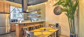 Modern Downtown Apt - Walk to Parks + Cafes!