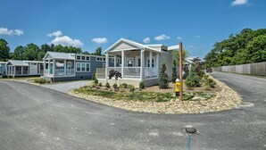 House (1 Bedroom) | Interior - Modern Flat Rock Tiny House w/ Community Pool (Flat Rock)