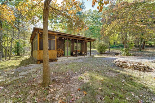 Rustic Bedford Cabin Near Hunting & Fishing
