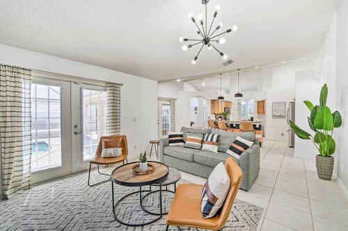 Clermont Vacation Rental w/ Pool: 11 Mi to Disney