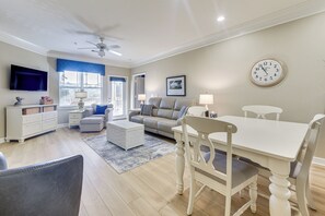 Apartment (2 Bedrooms) | Interior - Crow Creek Condo Rental w/ Balcony, Near Golf (Calabash)