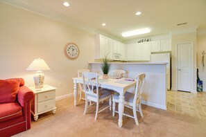 Apartment (2 Bedrooms) | Interior - Crow Creek Condo Rental w/ Balcony, Near Golf (Calabash)