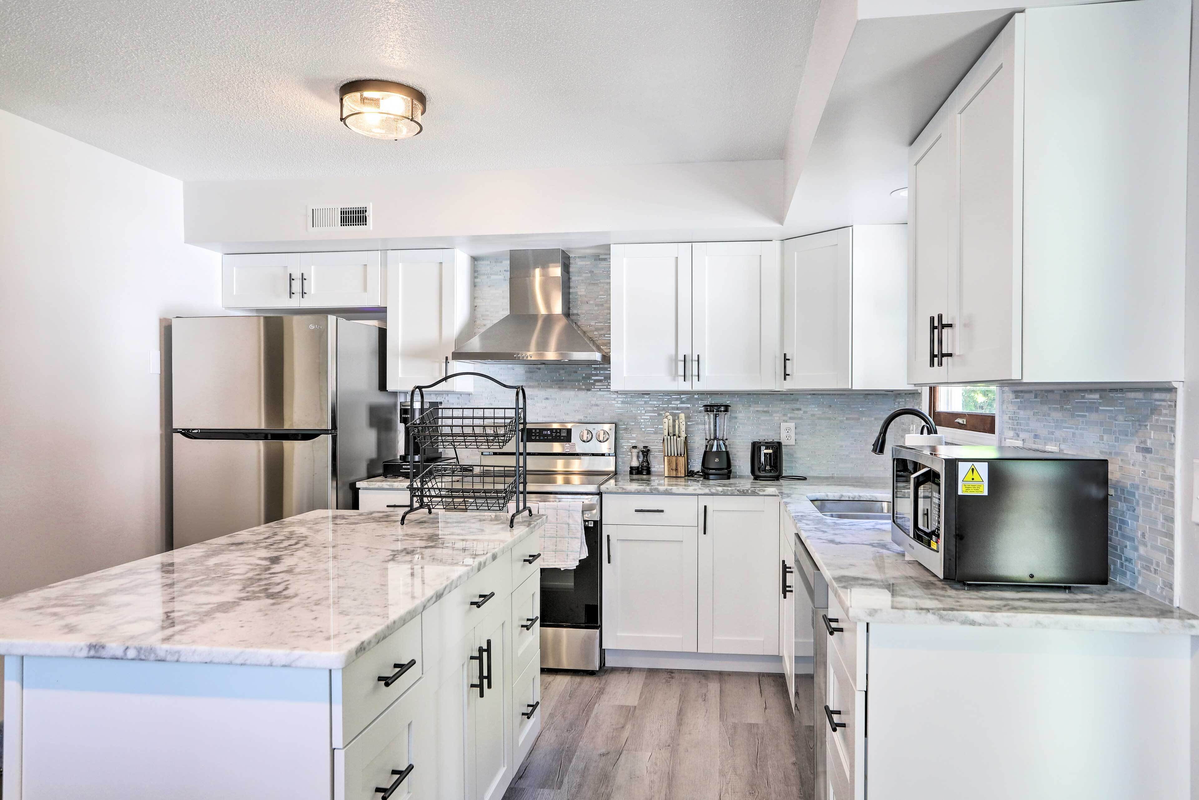 Bright Toledo Duplex, Close to Parks & Trails