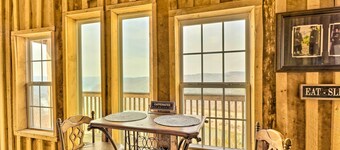 Peaceful Mountain Air Getaway w/ Fire Pit!