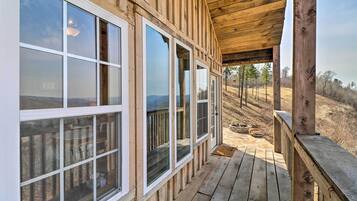 Apartment (0 Bedroom) | Interior