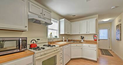 Charming Cottage - Steps to Point Pleasant Beach!