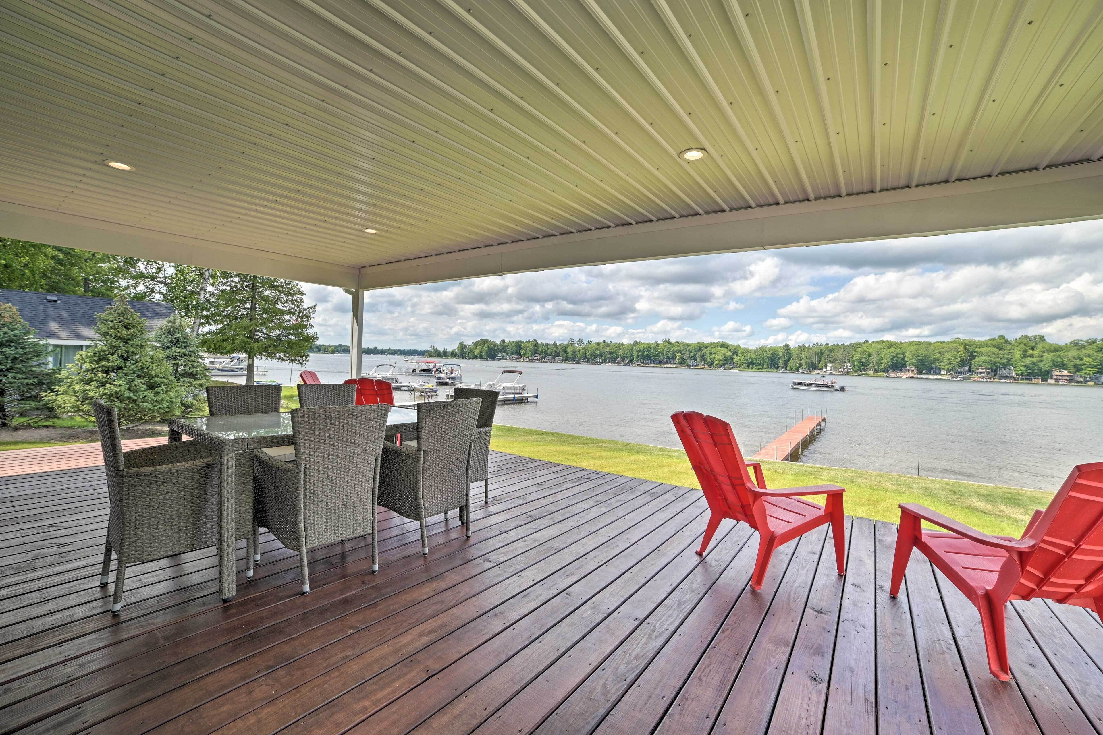 Hale/long Lake Retreat w/ Kayaks & Boat Dock