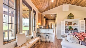 Rumah (2 Bedrooms) | Interior