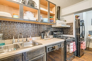 Casa (2 Bedrooms) | Interior