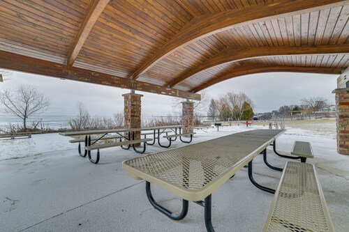 Historic Houghton Lake Getaway Near Shoreline