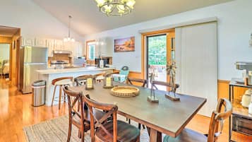 Cottage (3 Bedrooms) | Interior