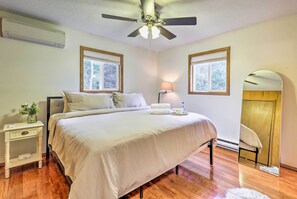 Cottage (3 Bedrooms) | Interior - Walk to Wolf Run Lake: Cottage w/ Furnished Deck (Albrightsville)