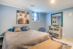 House (5 Bedrooms) | Interior - Home w/ Fire Pit - 8 Mi to Dtwn Mile Square! (Indianapolis)