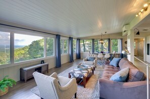 House (3 Bedrooms) | Front of property - Hendersonville Home w/ Views - 3 Mi to Downtown! (Hendersonville)