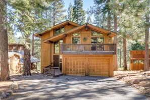 House (5 Bedrooms) | Interior - Family-friendly Truckee Cabin Near Ski Shuttle! (Truckee)
