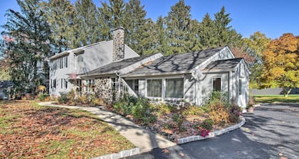 20 Mi to Philly: Inviting Home w/ Yard in Wayne!